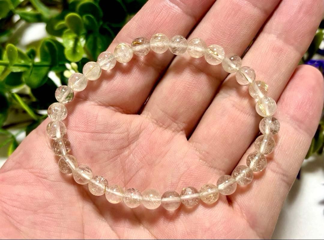 感謝特価　究極品質　超希少幻の銘石　幻の山梨乙女鉱山産ゴールドルチルクォーツ