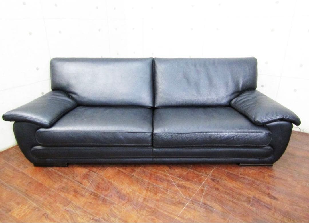 ⭕️ 展示品 KELVIN GIORMANI 最高級 黒総革張り 3人掛けソファ