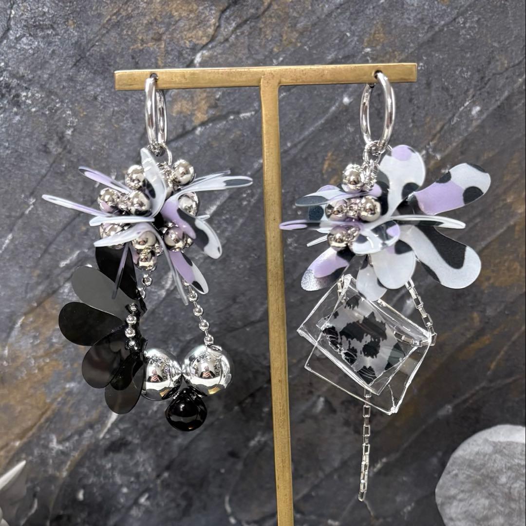 204 PVCを使用した個性的なかっこ可愛いアクセサリー❷ ピアスorイヤリング