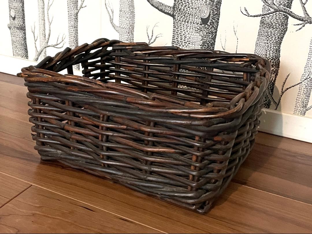 ZARA  大型カゴ(48x48cm） & 小型カゴ (30x25cm)