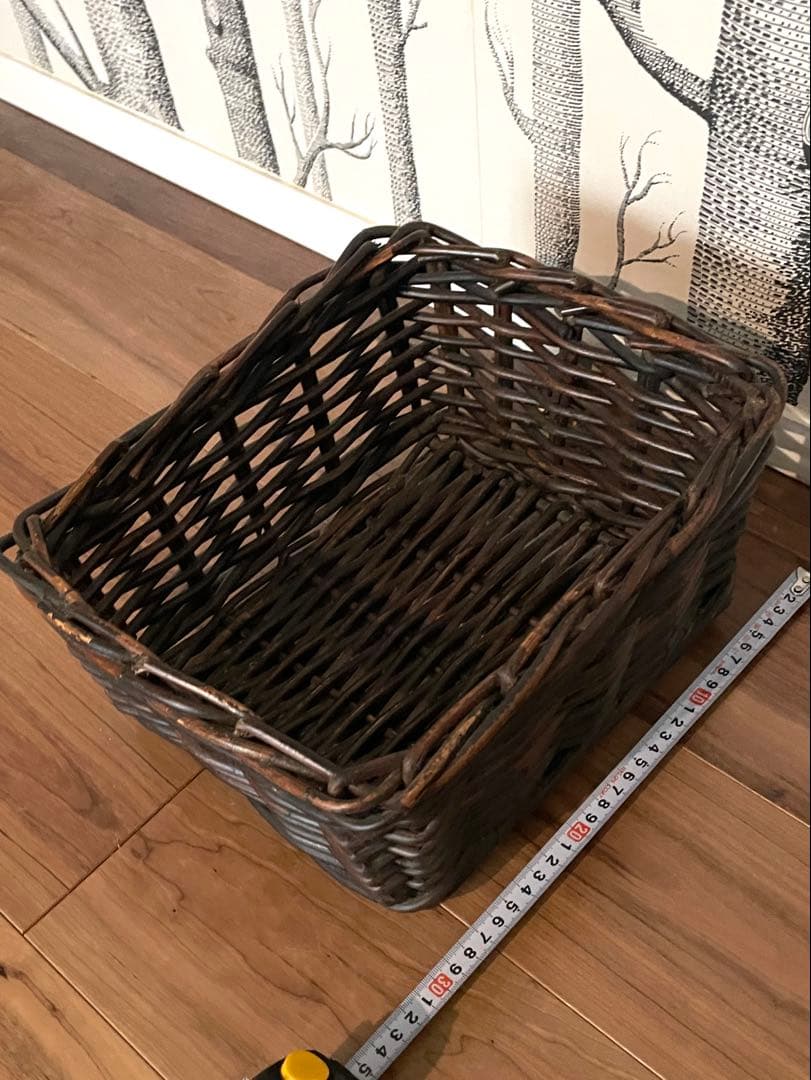 ZARA  大型カゴ(48x48cm） & 小型カゴ (30x25cm)