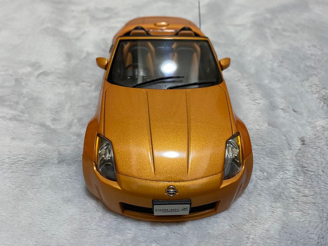 ミニカー AUTOart NISSAN 350Z FairladyZ 1/18