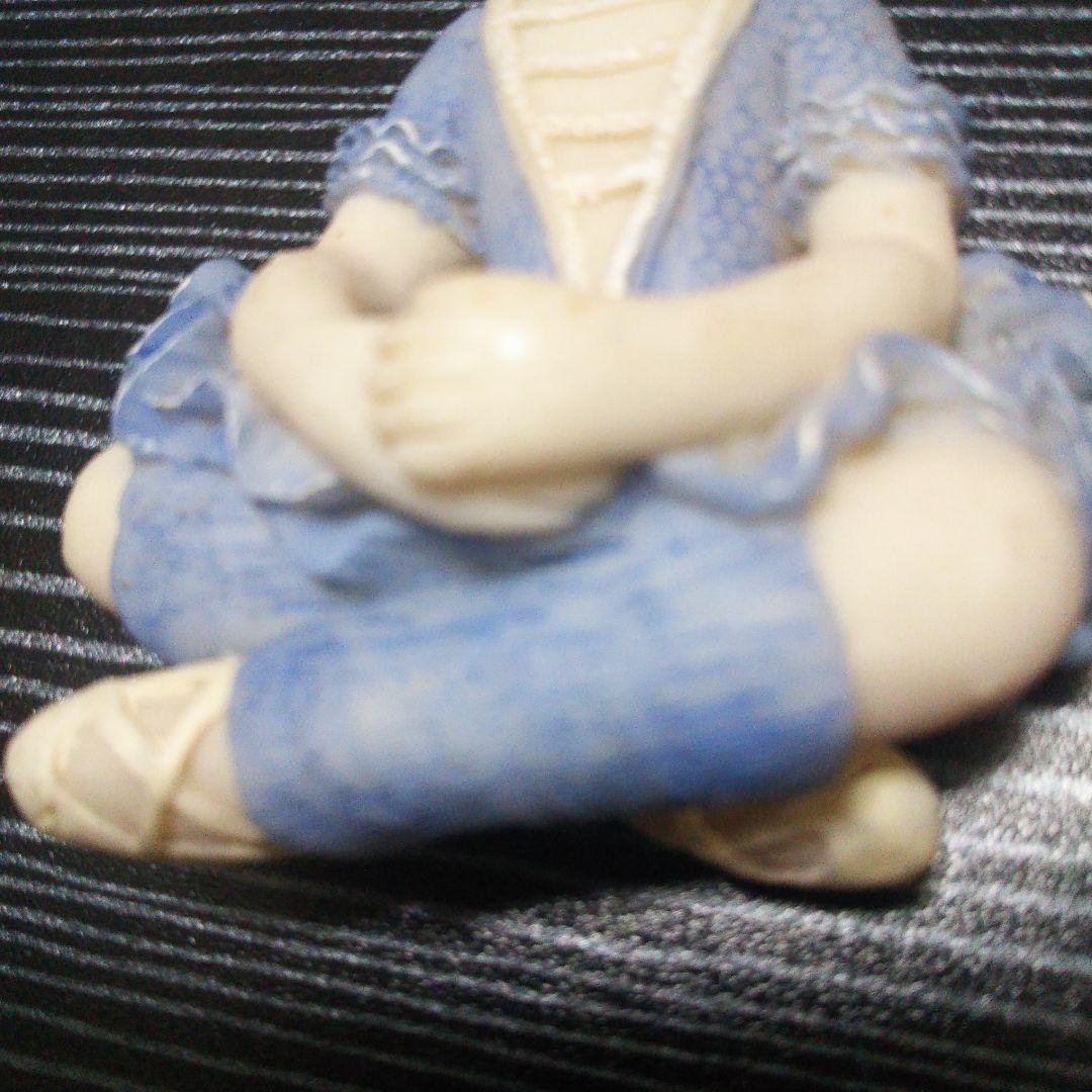 昭和のレア物青色ヨーロッパバレリーナ風人形マグネット付き飾り品