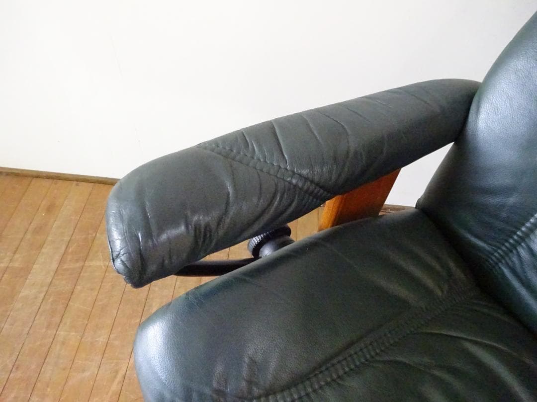 エコーネス　コンサル　ストレスレスチェア　オットマン付　リクライニング　北欧