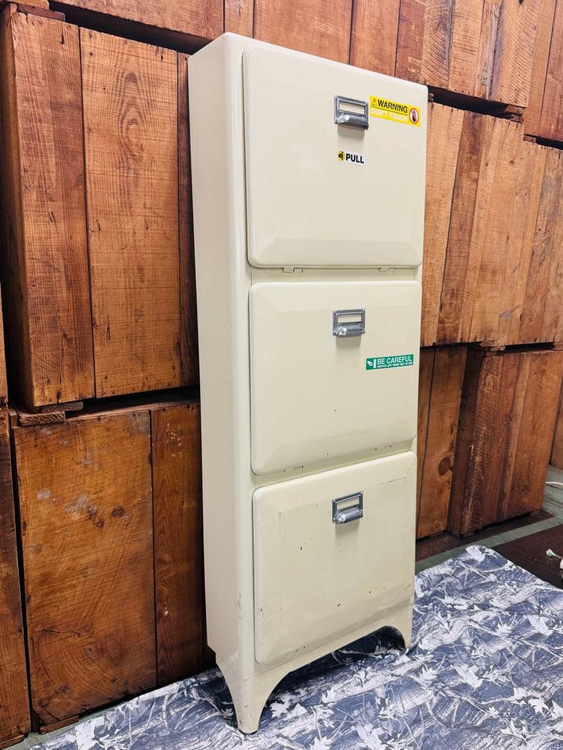 希少！DULTON ダルトン 3 DOOR CABINET