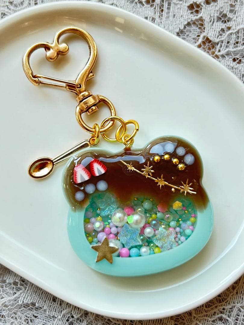 くまさん チョコ シャカシャカ シェイカー キーホルダー - メルカリ