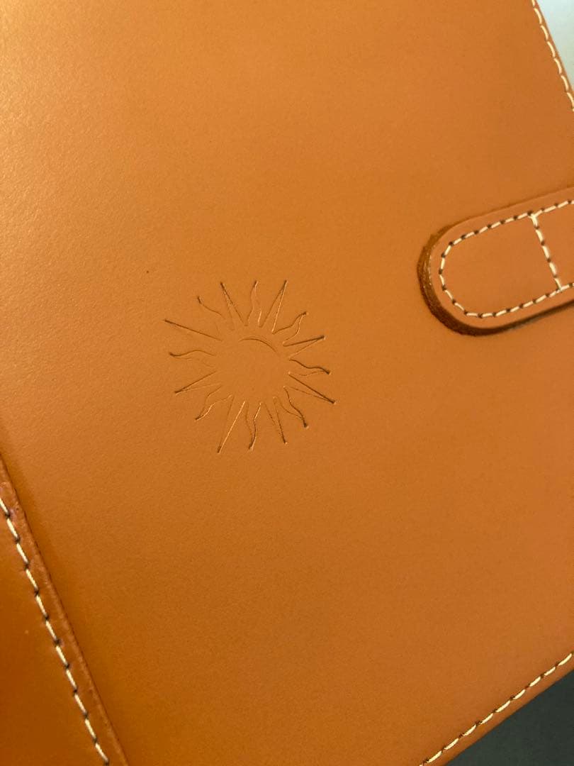 【非売品】ソネバギリ SONEVA GILI ノベルティ レザーフォトフレーム