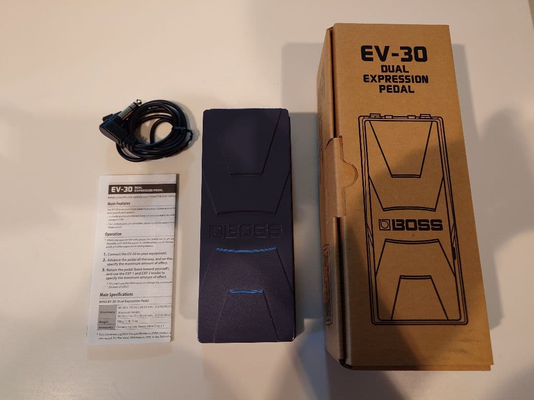 ギター Boss EV-30