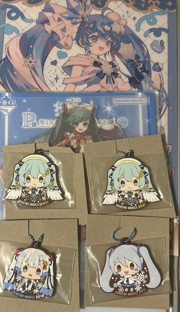 一番くじ 雪ミク アクリルスタンド p賞 ラバーチャーム クリアポスター