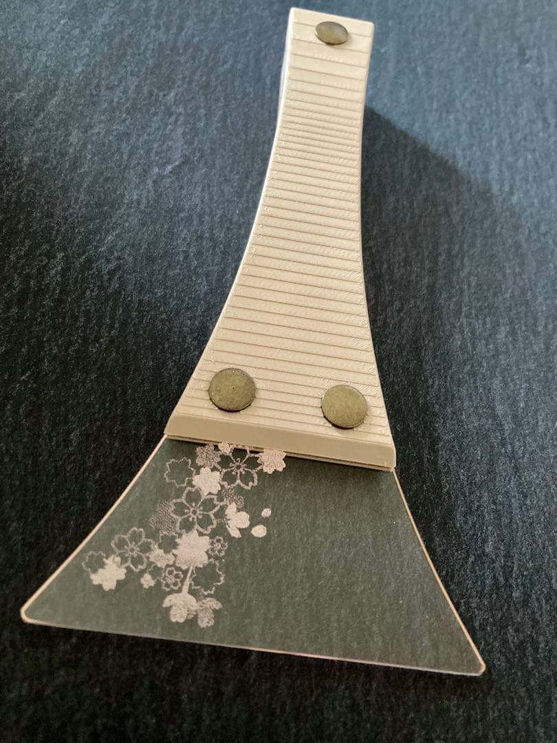 アクリル撥　小さめ　津軽三味線　女性　子供　桜刻印