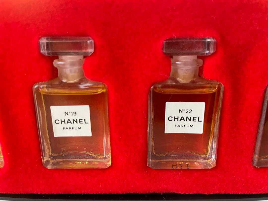 CHANEL ミニ香水　セット　レア