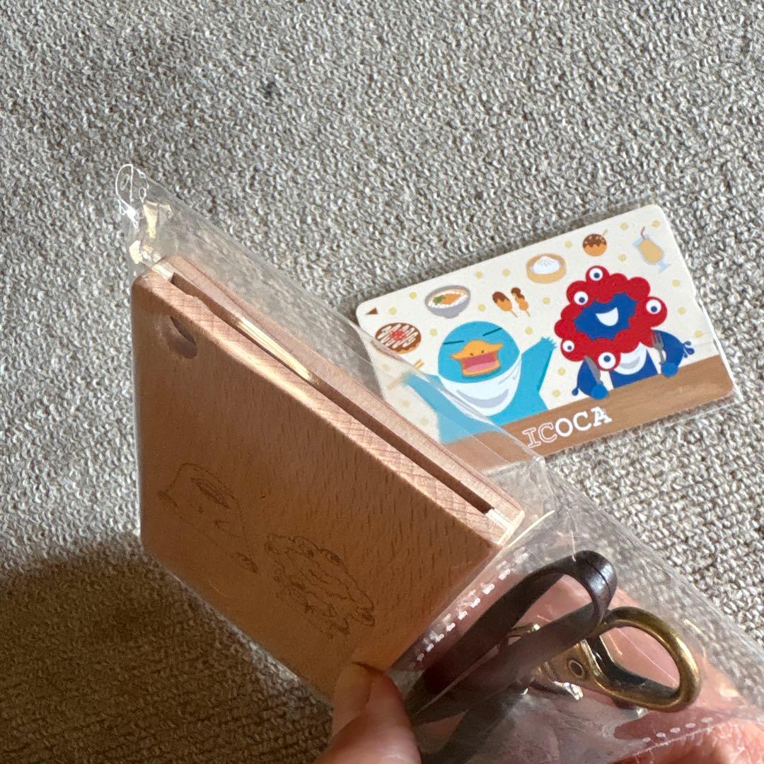 万博限定 ICOCA 木製パスケースセット - メルカリ