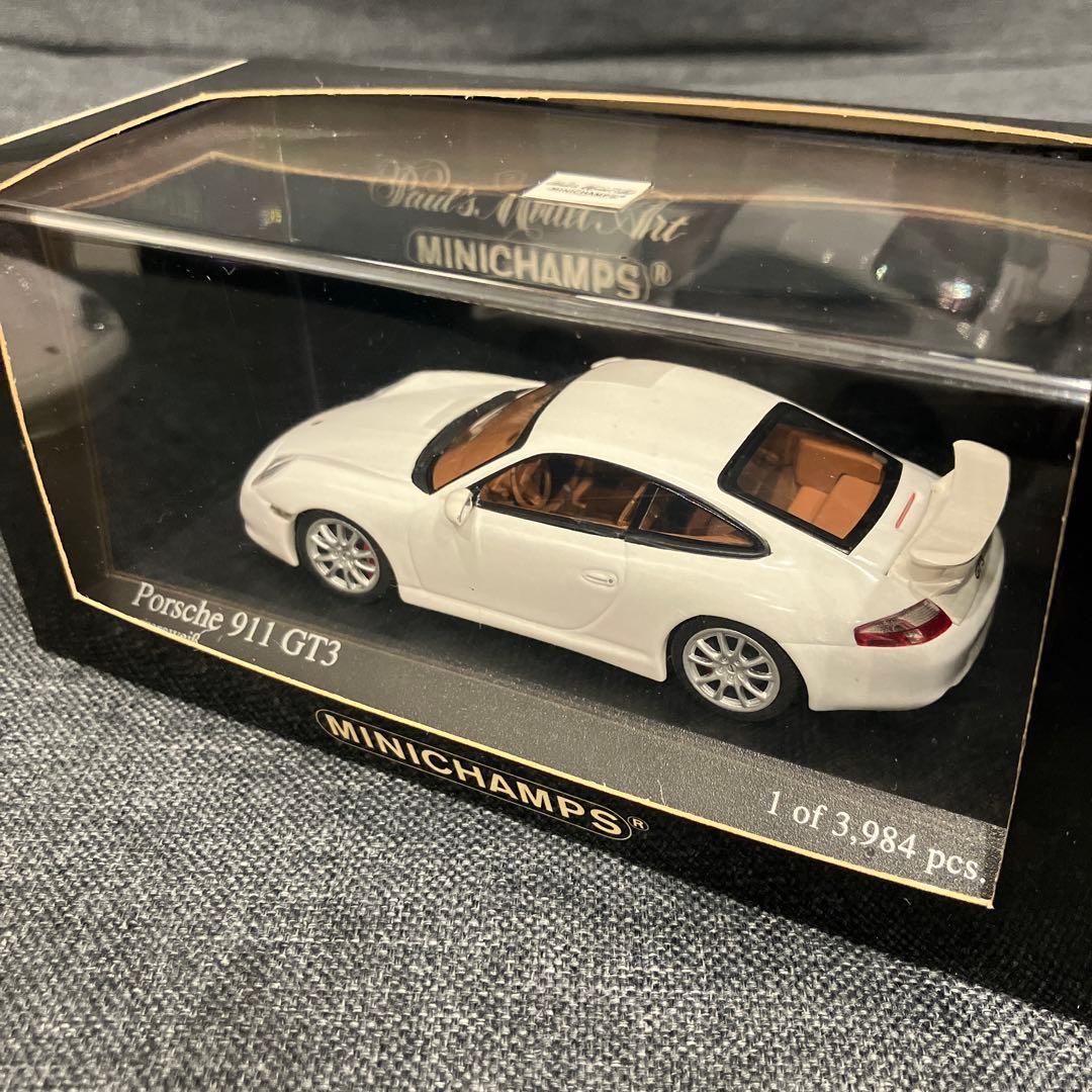 MINICHAMPS Porsche 911 GT3 白 1/43 - メルカリ