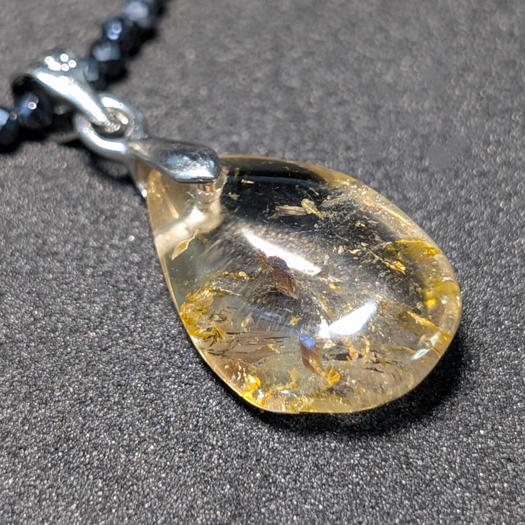 一点物 ペンダント ネックレス タイチンルチル チタンスピネル 極太金針水晶