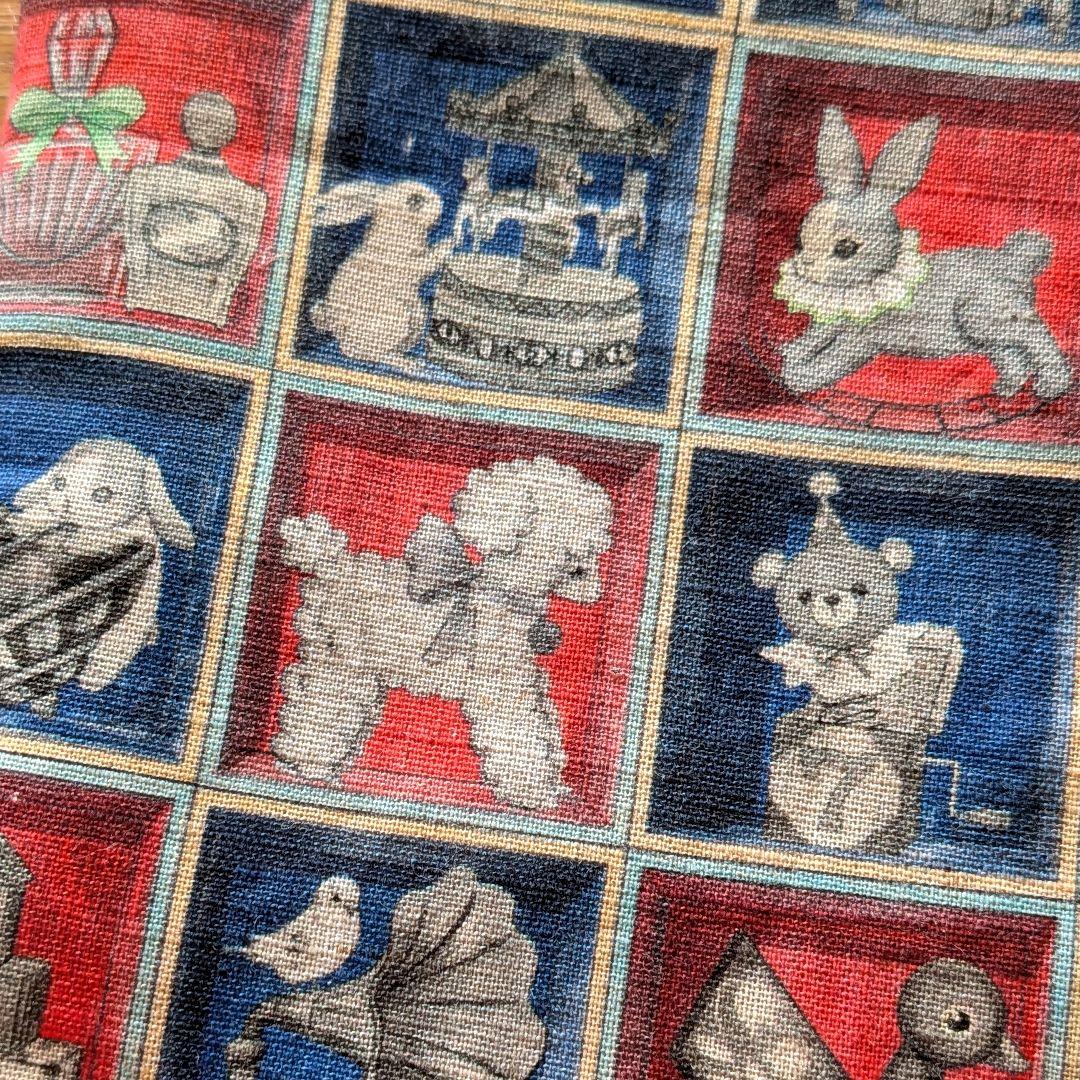 新作☆ふわふわガーゼハンカチ⭐️ユキエモン☆TOY ナイトボックス