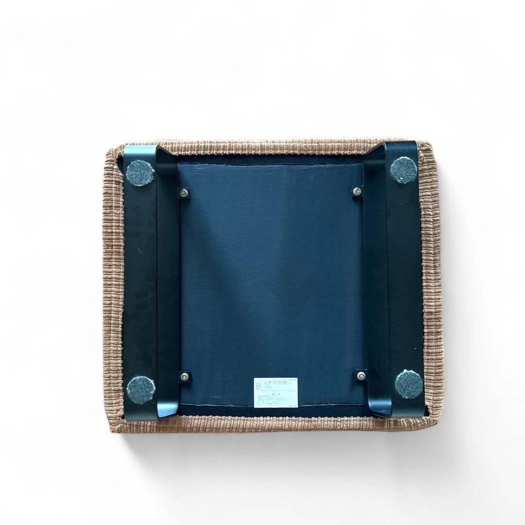 美品】UNICO ウニコ GRIFU グリフ カバーリングオットマン - メルカリ