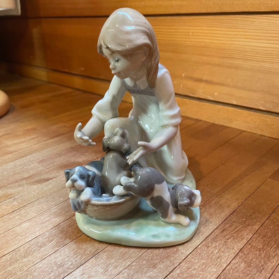 【レア・希少】リアドロ　リヤドロ　LIADRO 置物　陶器人形　人形　少女　犬