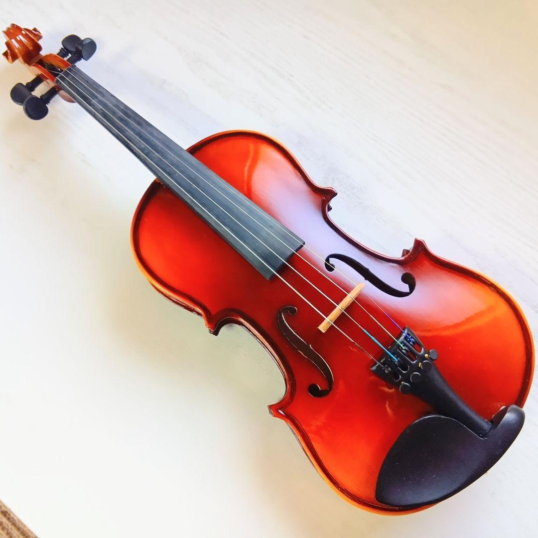1/4サイズ 中古バイオリン。 弓、ケース、肩当て、松脂付き。 - メルカリ