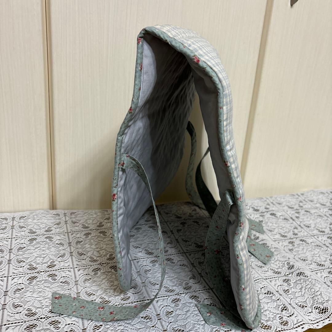 マニー　背当て付きコラージュシートクッション（ブルー）