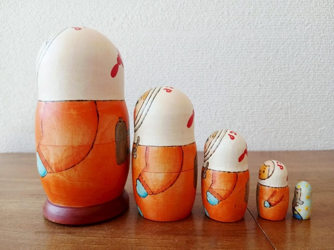 【LYH006】北欧ロシア雑貨 リューバ作のマトリョーシカ　宇宙開発