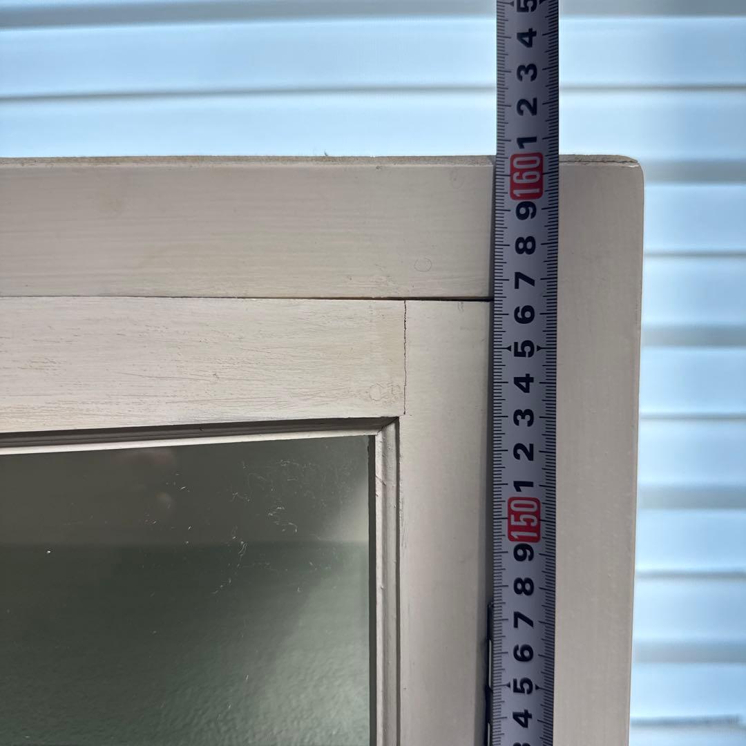 アンティーク ケビント　薬品棚　ガラスキャビネット　ホワイト　シャビー　飾り棚