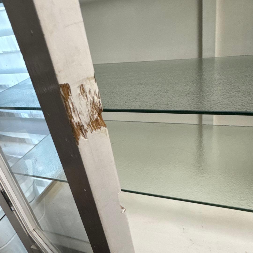 アンティーク ケビント　薬品棚　ガラスキャビネット　ホワイト　シャビー　飾り棚