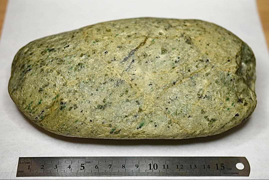 北海道・様似・幌満橄欖岩・ハルツバージャイト