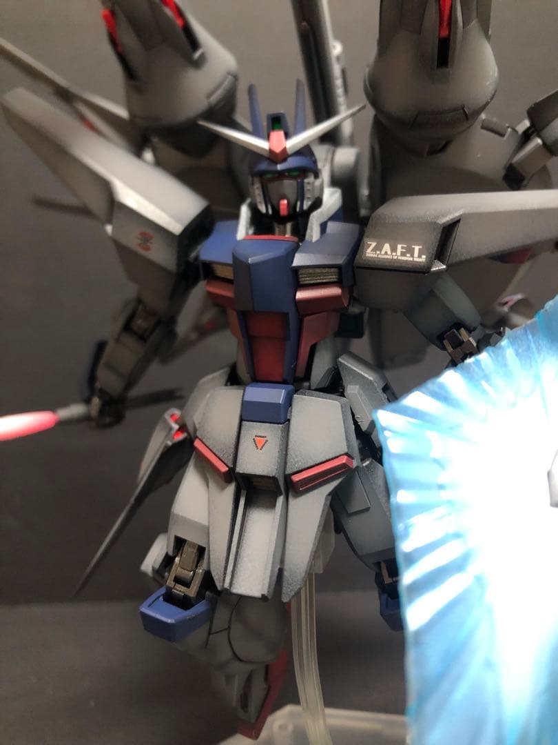ガンプラ　HGCE レジェンドガンダム　全塗装完成品　ガンダムSEED バンダイ