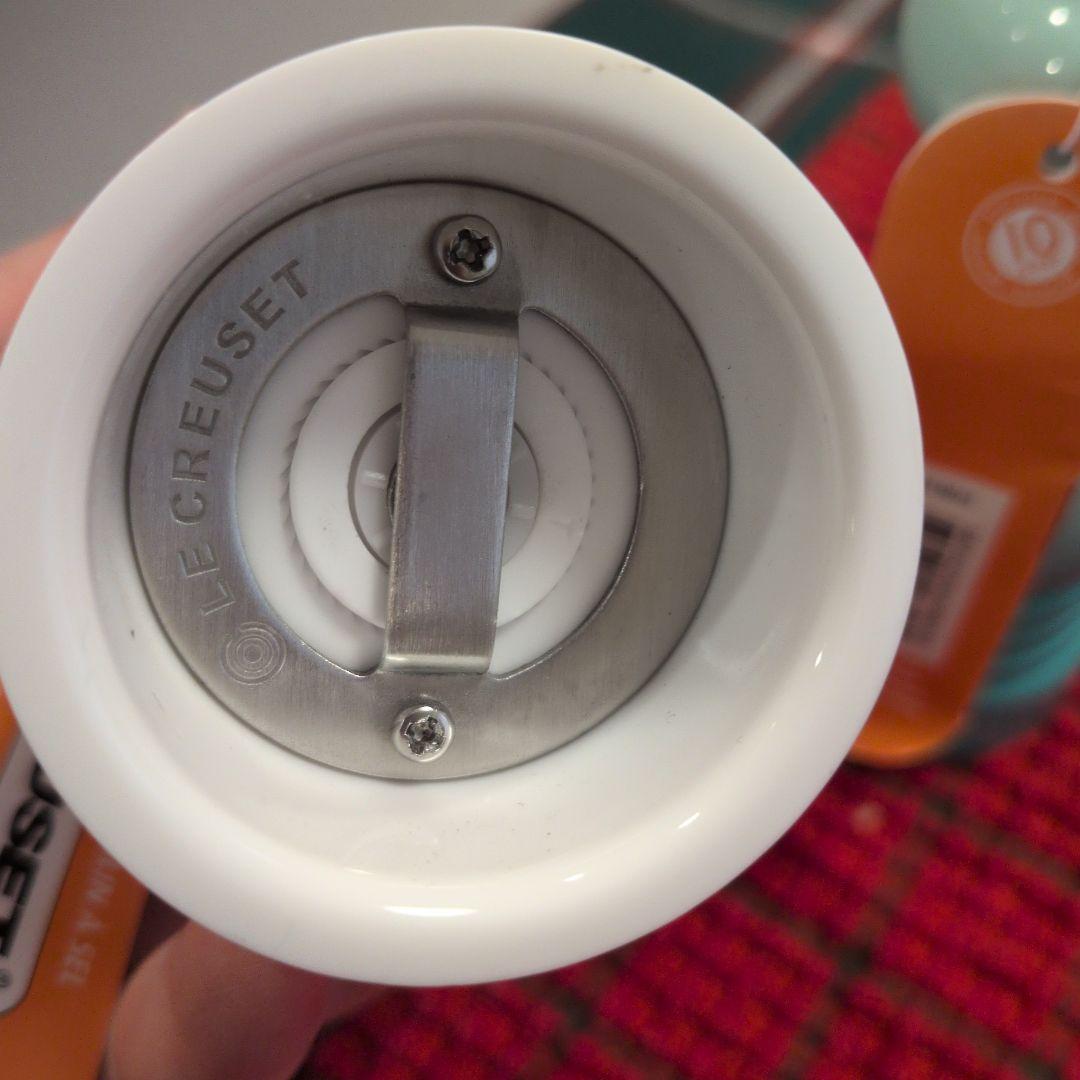 ル・クルーゼ　ペッパーミル　ソルトミル　白　ブルー