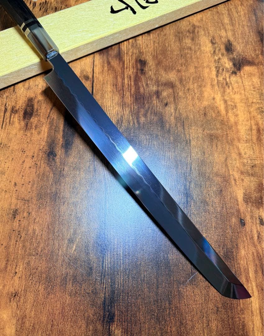 池田美和　蛸引 先丸　水本焼 青一鋼　　全鏡面 尺一寸　包丁　黒檀白水牛八角柄