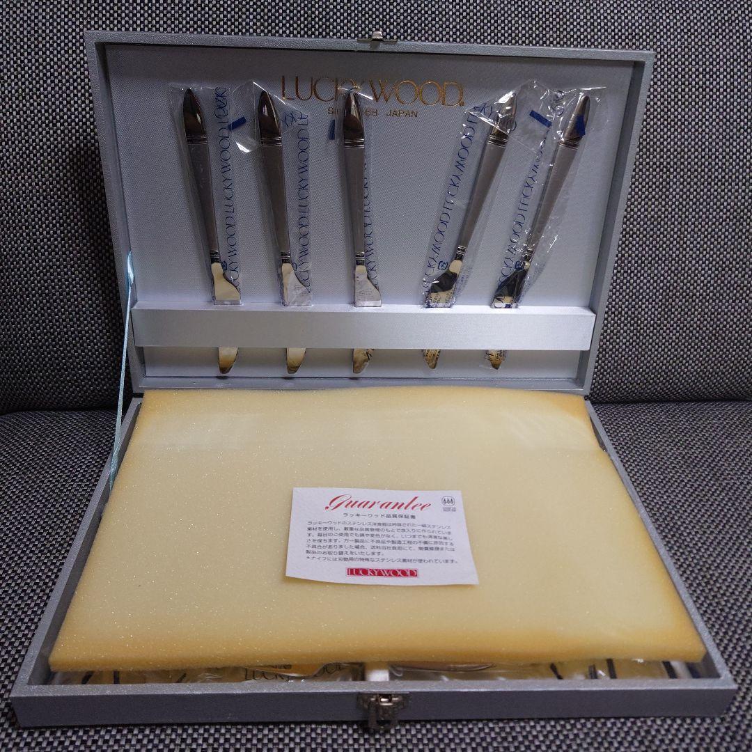 V⑩ラッキーウッド　ソルテア　カトラリーセット（5種✕5本:25本）