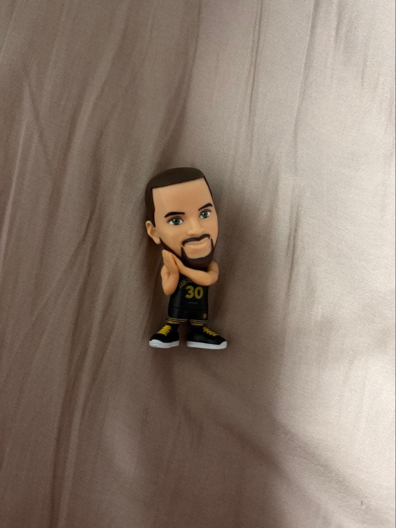 ZURU 5サプライズNBA BALLERS ステフィンカリー 激レア - メルカリ