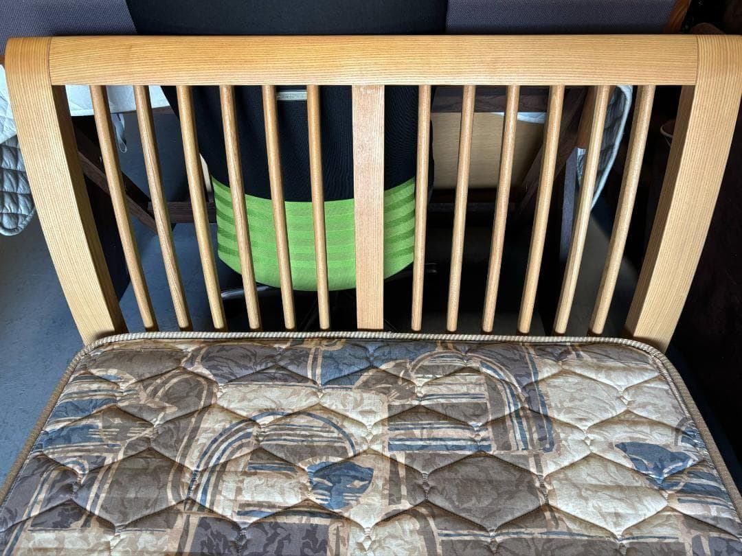 IDC大塚家具 天然木 シングルベッド、幅98cm Used/キレイ