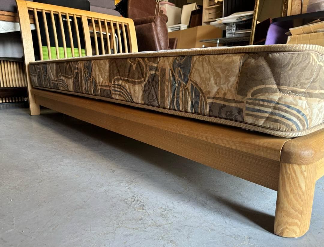 IDC大塚家具 天然木 シングルベッド、幅98cm Used/キレイ