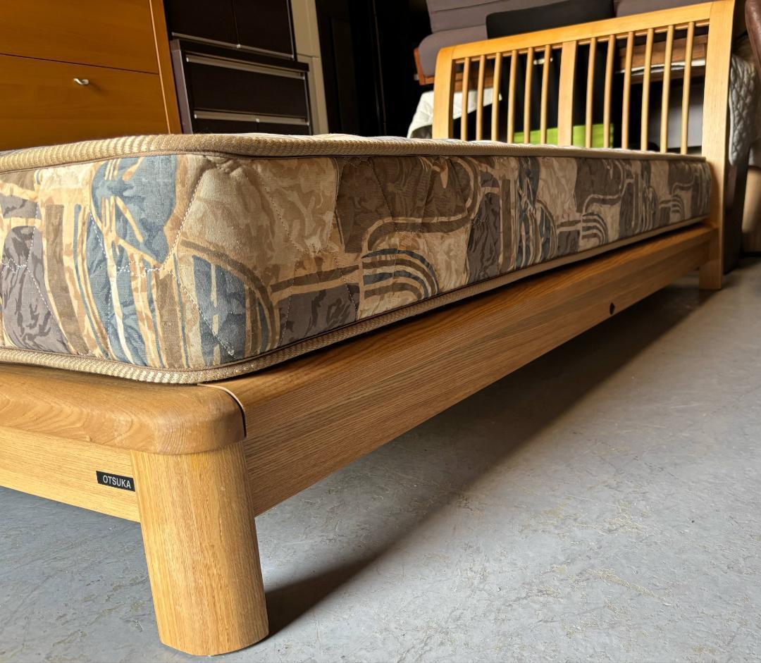 IDC大塚家具 天然木 シングルベッド、幅98cm Used/キレイ