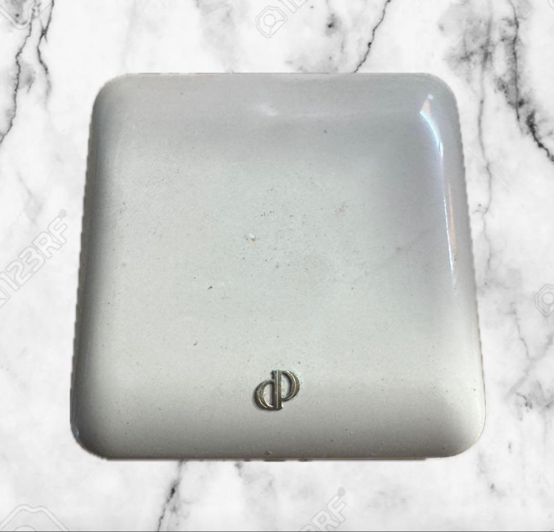 ⚫️クレ・ド・ポー フィニッシュパクト〈おしろい〉 ピンク