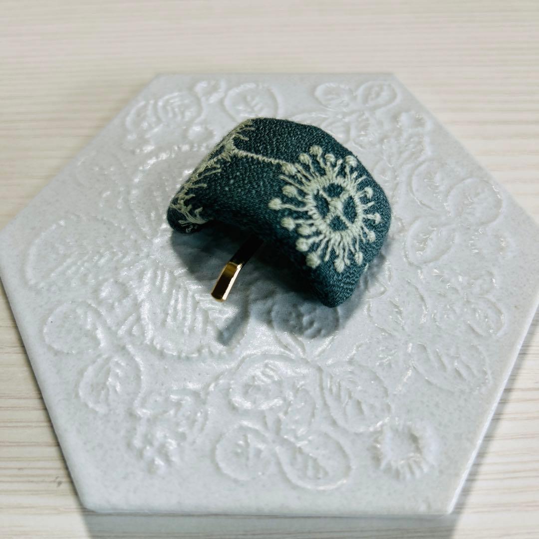 minperhonen ミナペルホネン　ポニーフック　#112