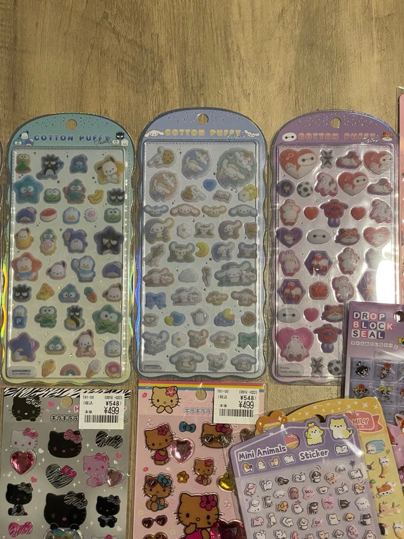 コットンパフィーシール タイルシール キラキララインストーン 他