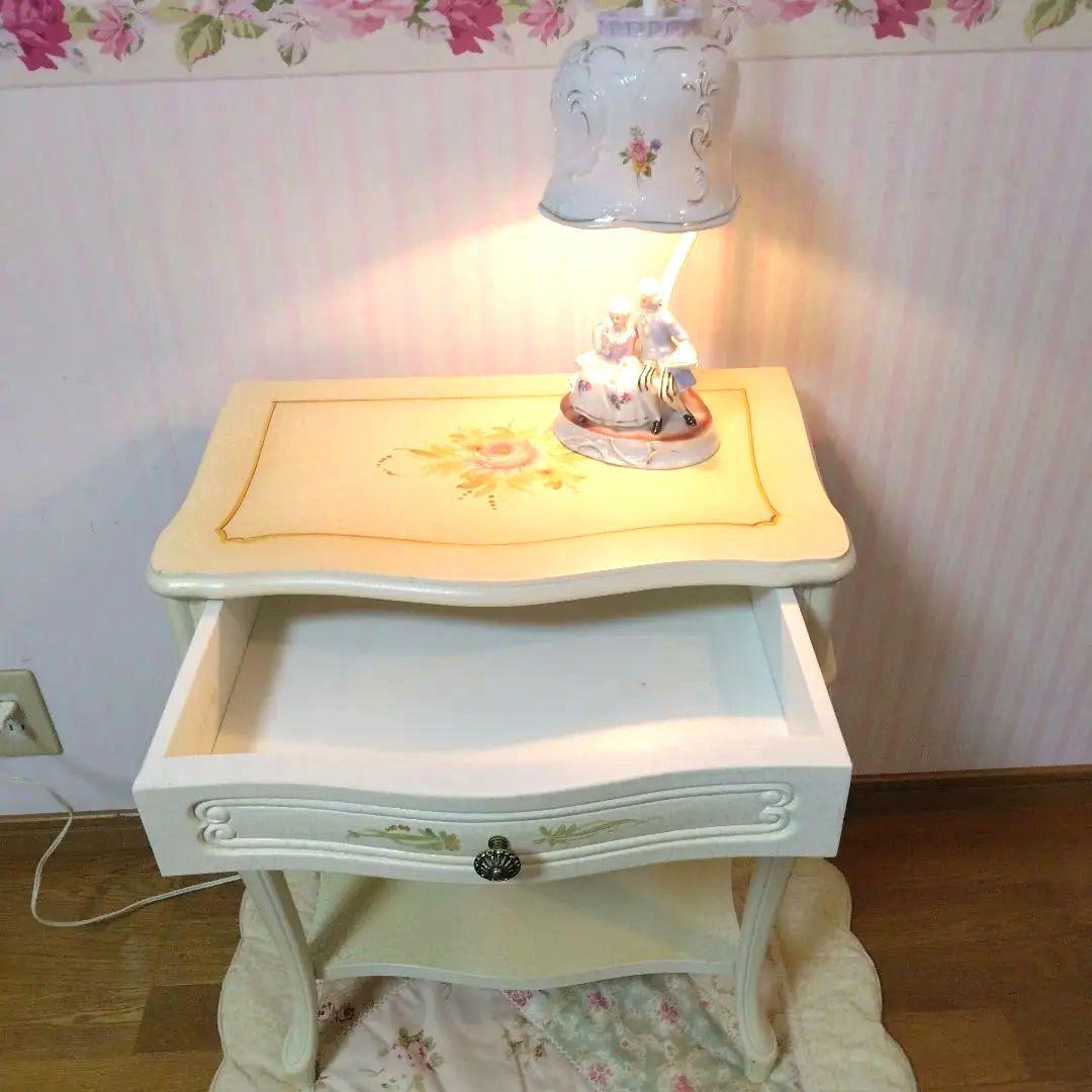 ホワイト♥ヨーロピアン調家具