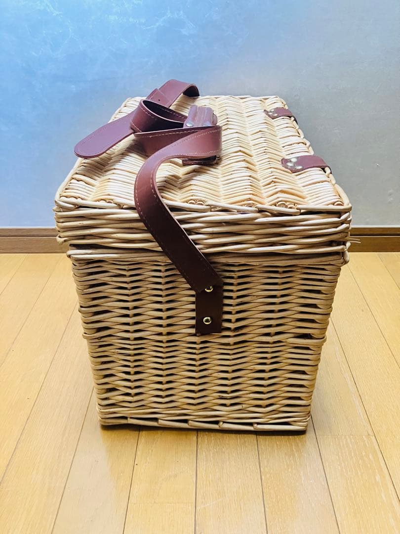 バスケット フタ付 緑中布あり　北欧 藤 ラタン ピクニック カゴ　多用途