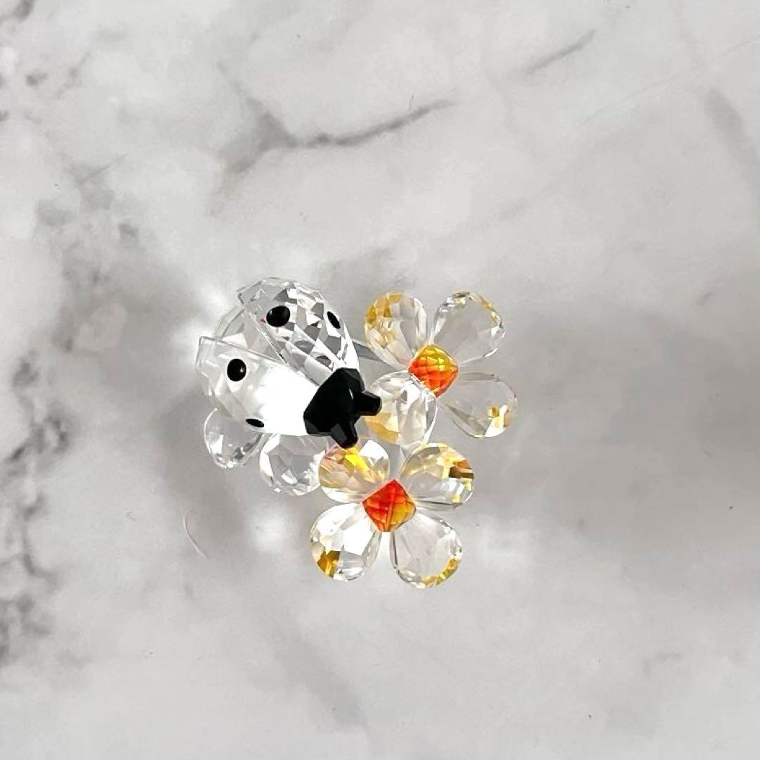 美品　スワロフスキー SWAROVSKI 花とテントウムシ オブジェ 置物