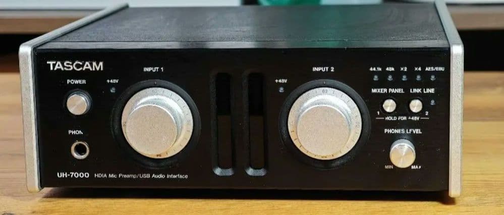 TASCAM UH-7000 オーディオインターフェース