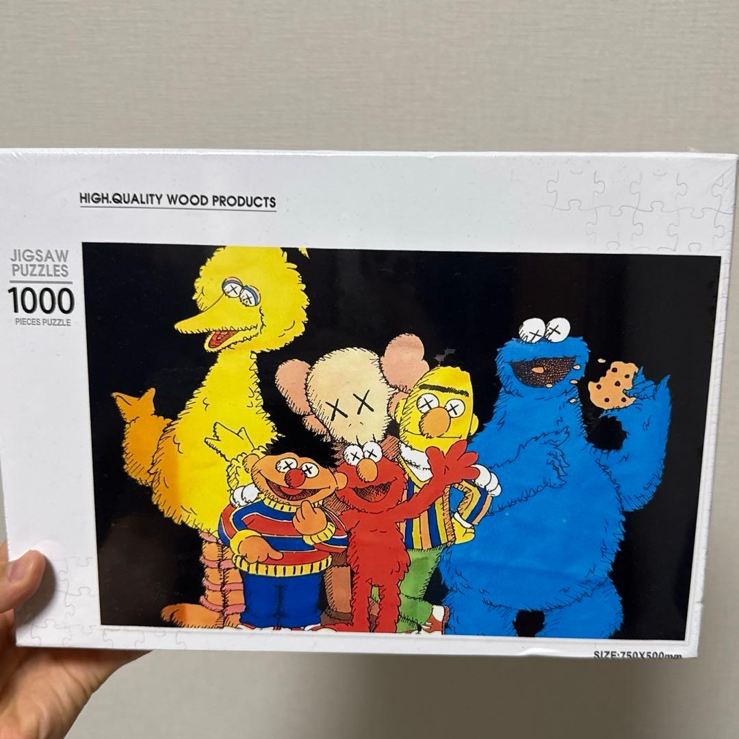 kaws セサミストリート 1000ピースジグソーパズル - メルカリ