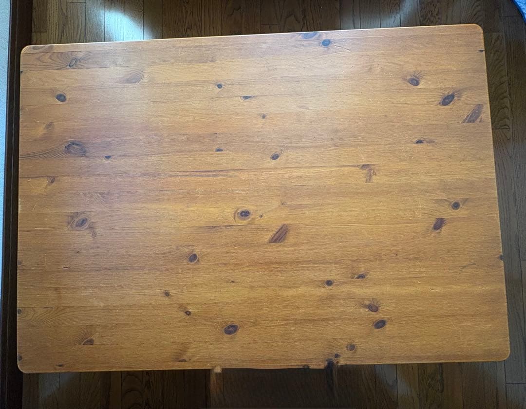 カントリーハート型のくり抜きローテーブル コーヒーテーブル