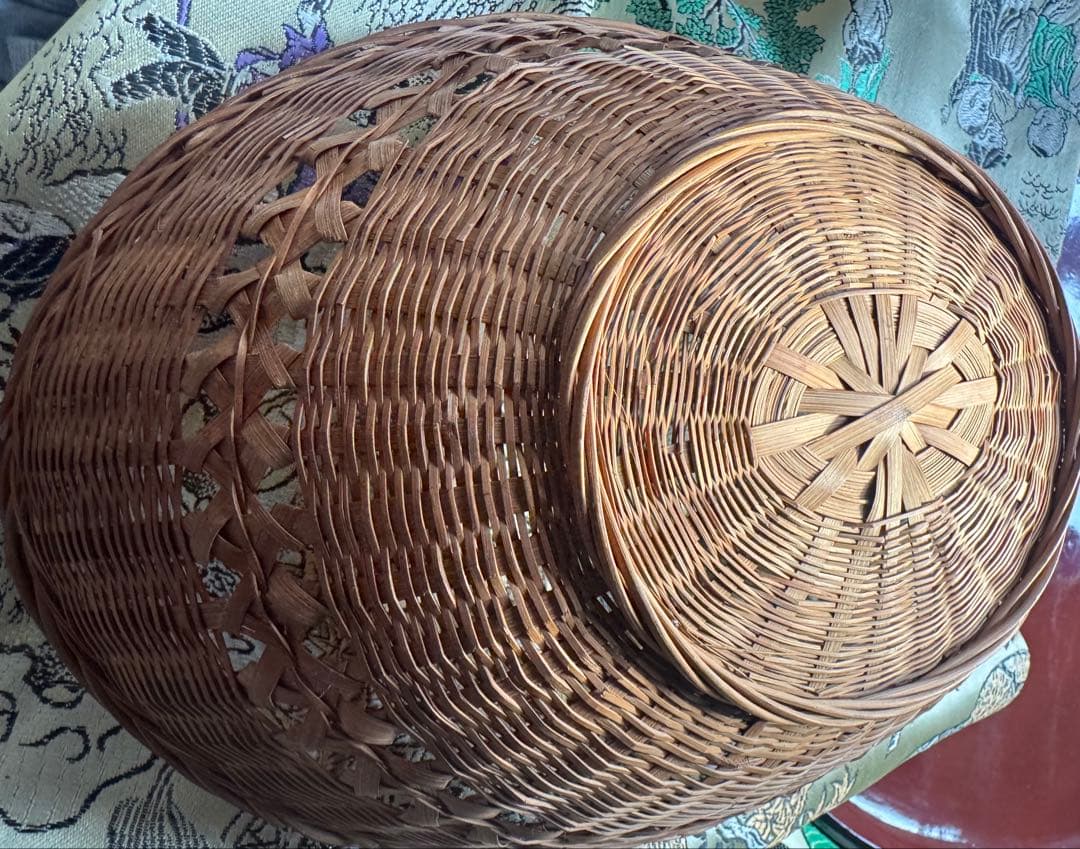 和樂茶道具　純国産手編み　市販品には真似出来無い素材感と技術　花籠　菓子入