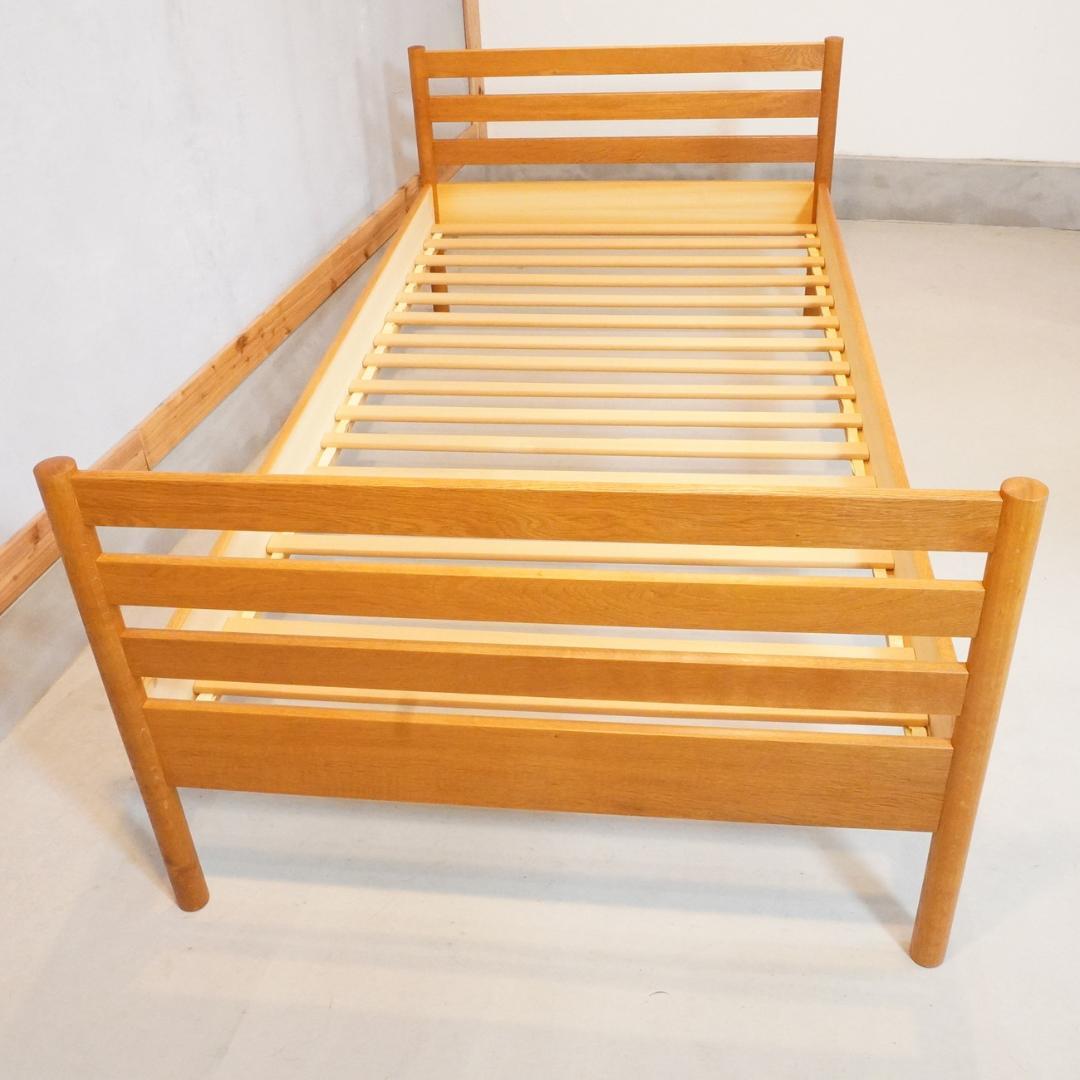 RY Mobler ハンス.J.ウェグナー オーク材 シングルベッドフレーム