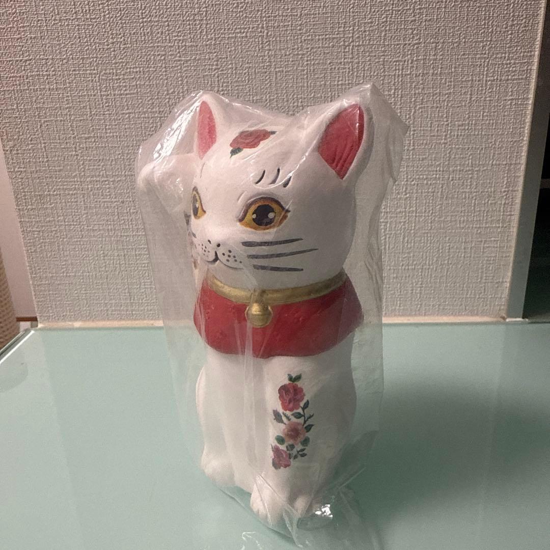 ナタリーレテ　招き猫　白い猫　陶器