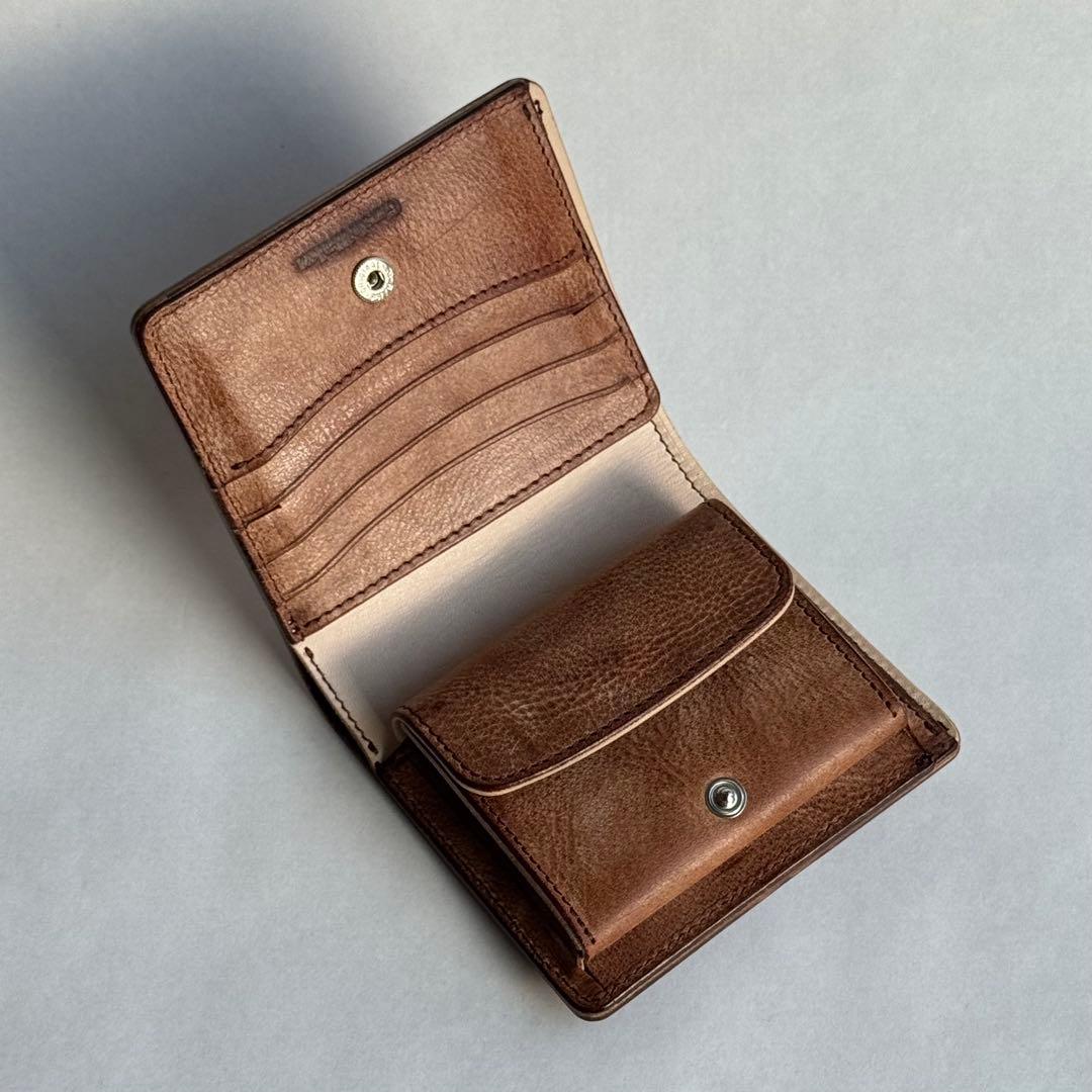 アラスカレザー 二つ折りミニ財布 ブラウン×ヌメ革 ハンドメイド 本革ウォレット