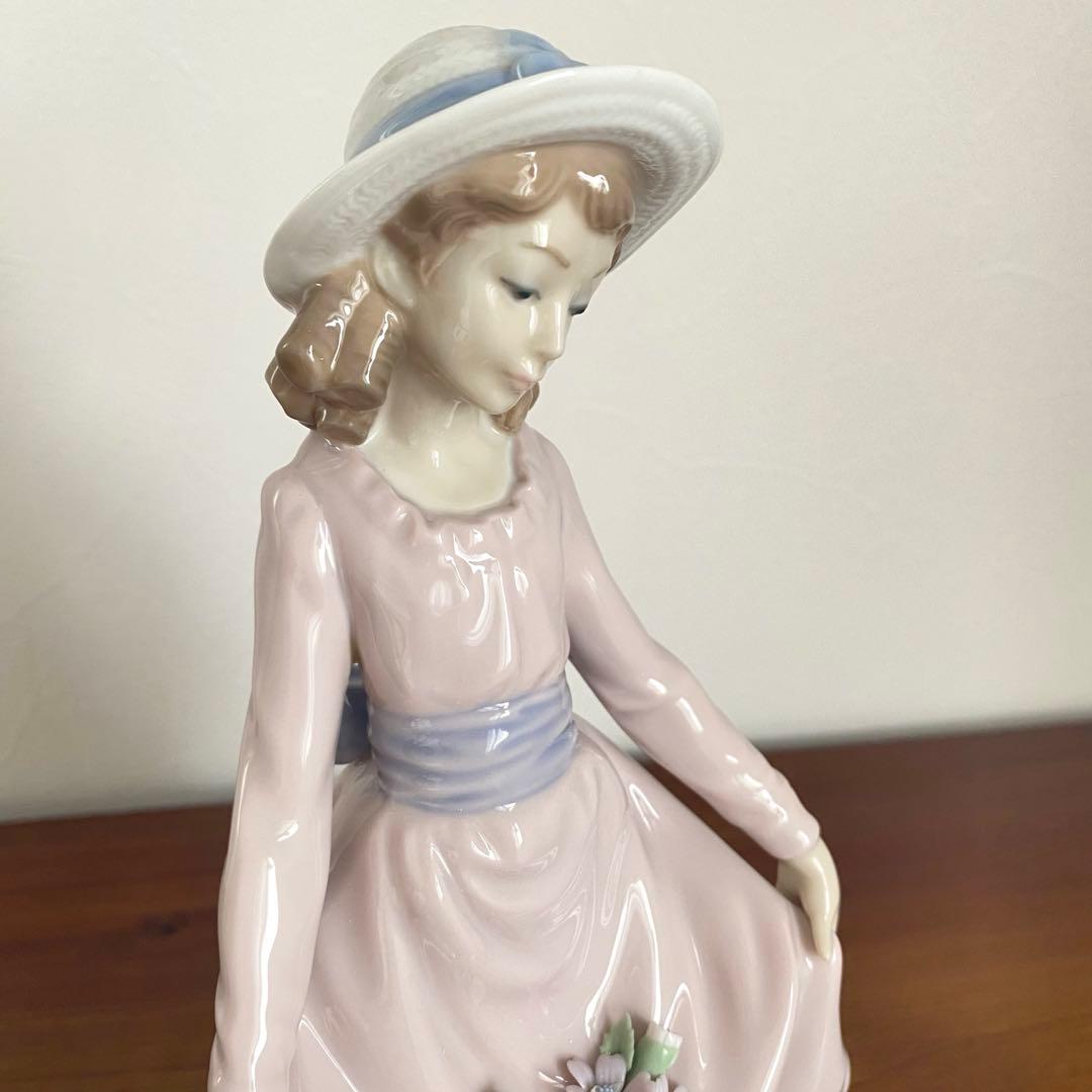 LLADRO リヤドロ 『 花のバスケット 』 置物