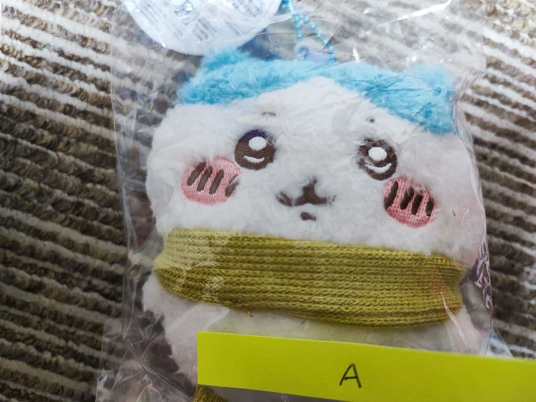 ちいかわ ぬくぬくの装い マスコット うさぎ ハチワレ 3点セット